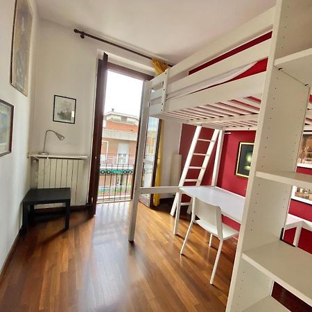 Grazioso Appartamento Nel Cuore Del Tran Tran Di Milano, Perfetto Per Amici E Famiglie, Vicino A Metropolitana Dış mekan fotoğraf
